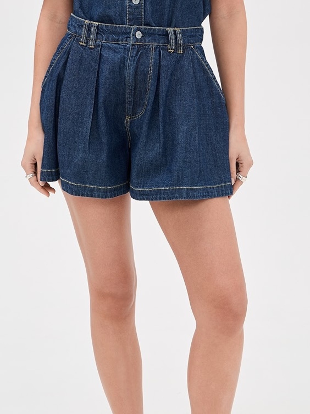 NWT FREE PEOPLE Griselda Denim Shorts! - Picture 2 of 6